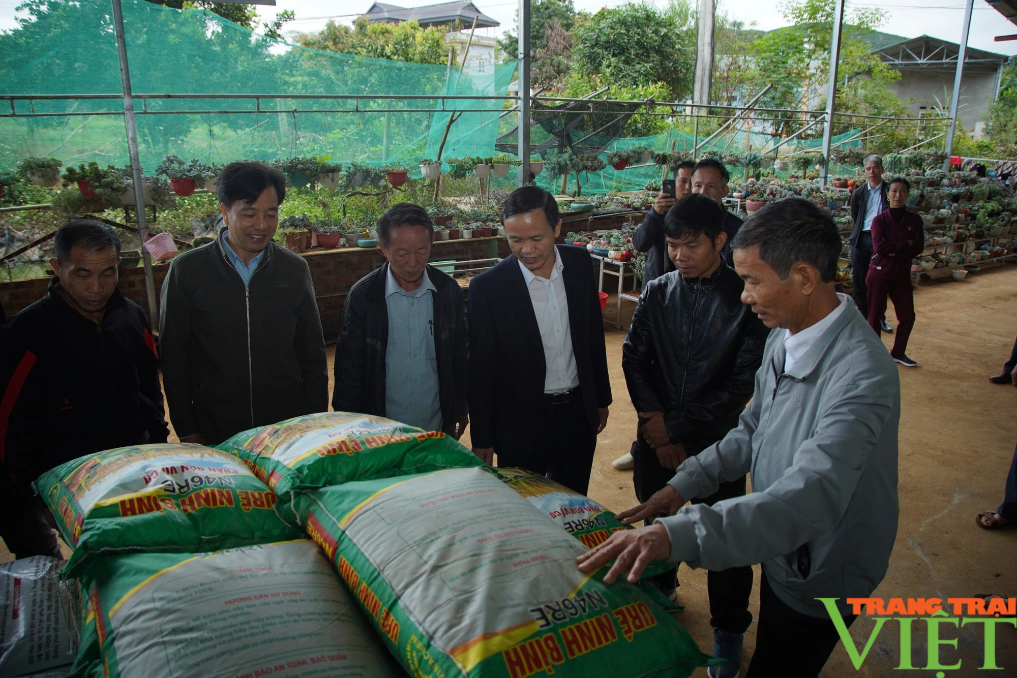 Xây dựng chi hội nông dân nghề nghiệp theo nguyên tắc “5 tự” và “5 cùng” trong xây dựng Nông thôn mới - Ảnh 3. Xây dựng chi hội nông dân nghề nghiệp theo nguyên tắc “5 tự” và “5 cùng” trong xây dựng Nông thôn mới - Ảnh 3.