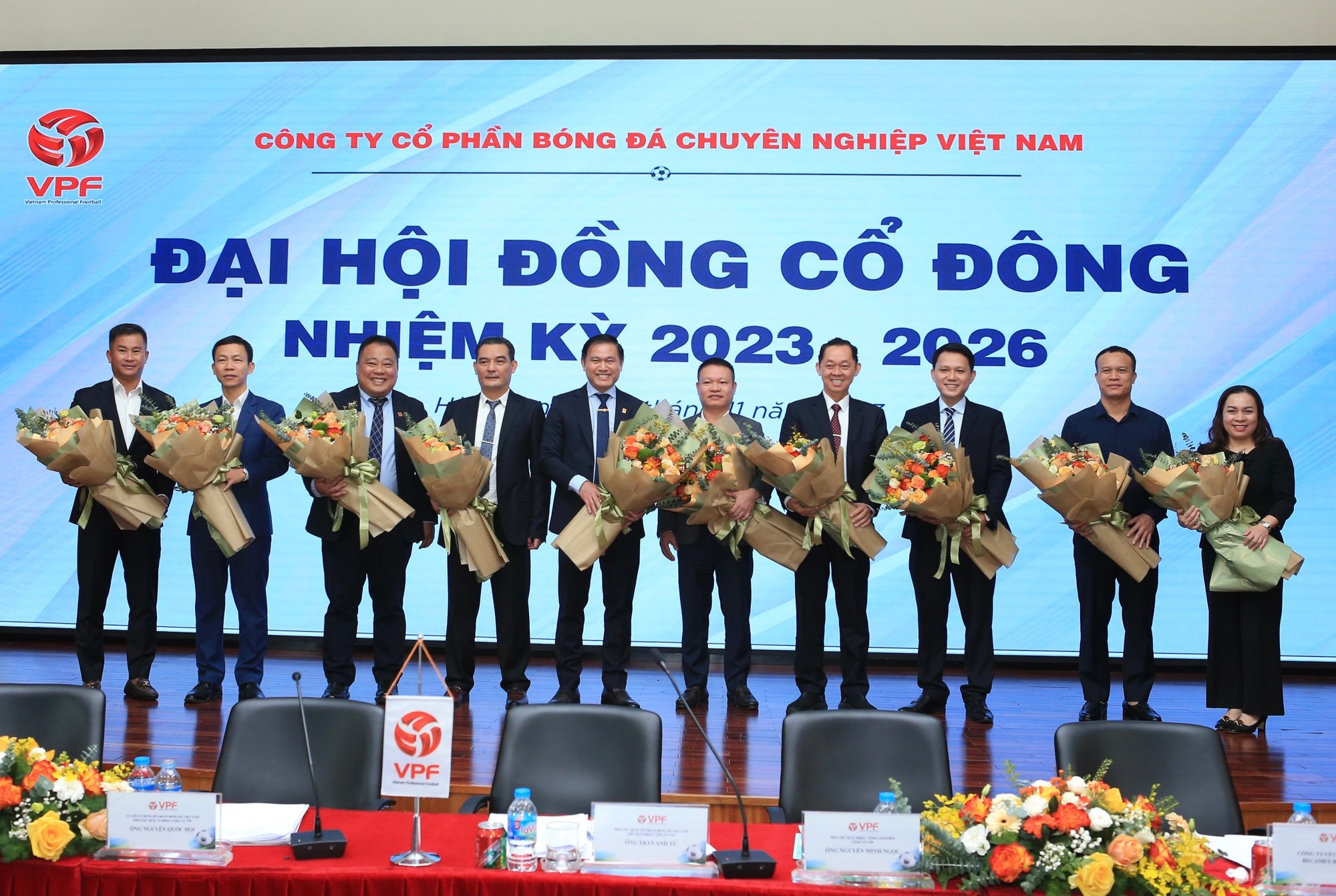 Ông Trần Anh Tú nói gì khi lại tái đắc cử Chủ tịch HĐQT VPF? - Ảnh 5.