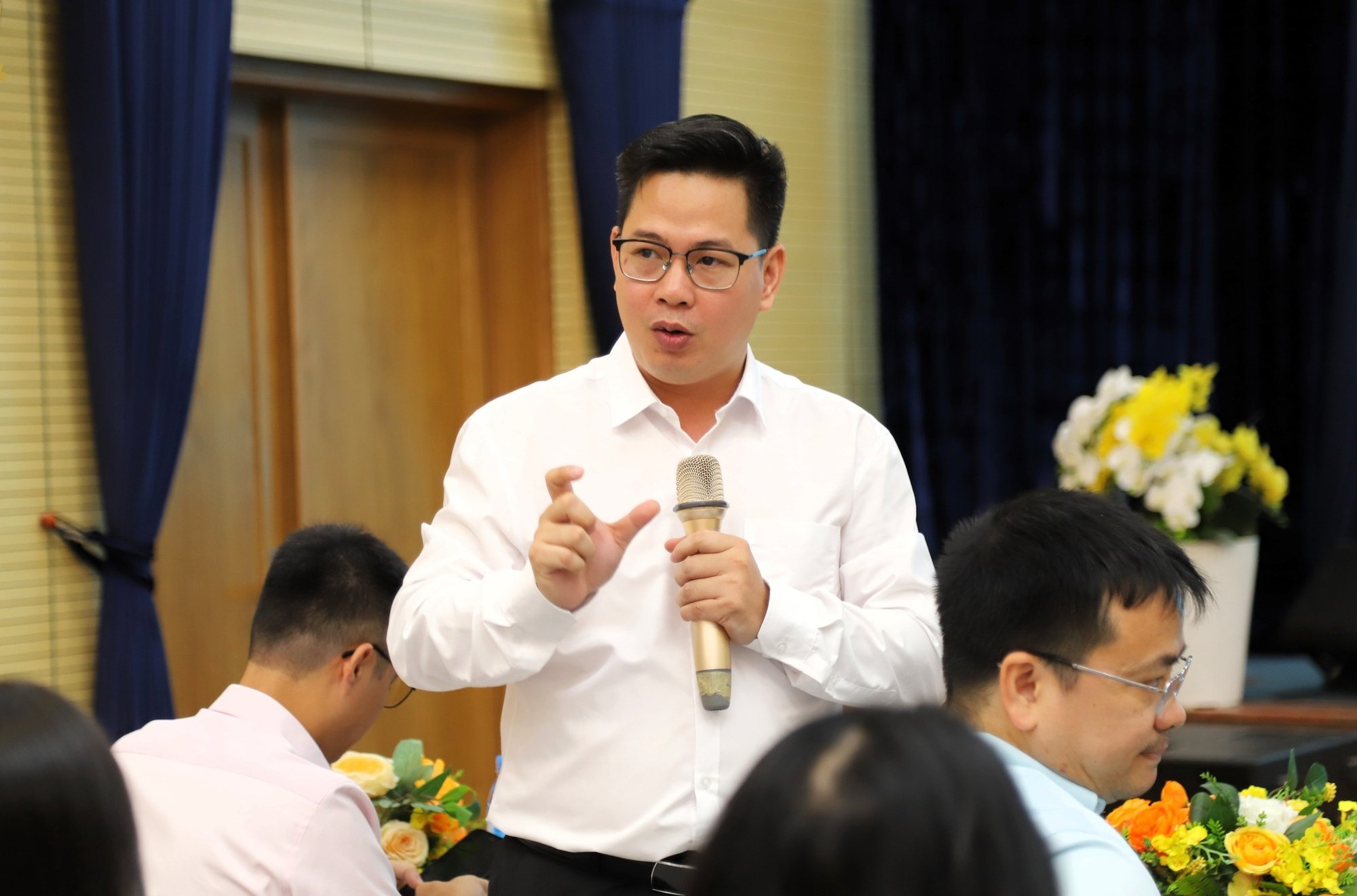 Chuyên gia, nhà trường nói gì trước những hội nhóm xúi giục, khuyến khích người khác tự tử trên mạng? - Ảnh 6.
