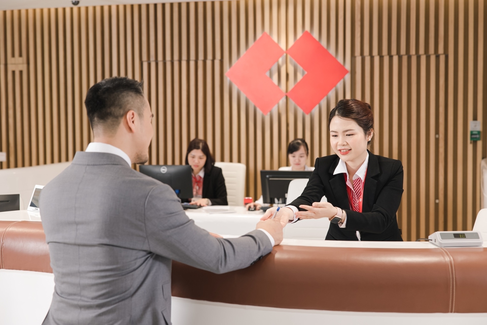 Techcombank tăng trưởng CASA 2 quý liên tiếp, “hé lộ” 3 lợi thế khác biệt - Ảnh 1.