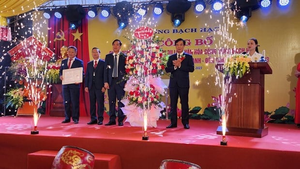 Ngã ba sông linh thiêng, cổ kính này ở Phú Thọ trở thành điểm du lịch cộng đồng, khách xa gần ưa thích - Ảnh 1.