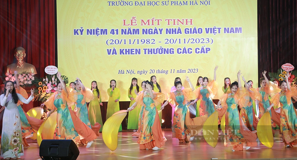 Bài phát biểu ngày 20/11 cực hay của hiệu trưởng Trường ĐH Sư phạm Hà Nội khiến giáo viên &quot;lặng người&quot; - Ảnh 1.