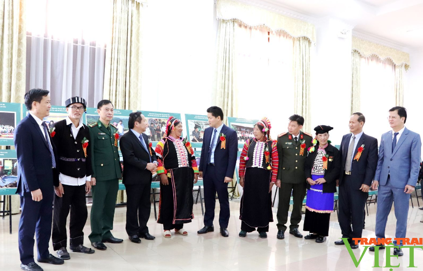 Lai Châu: Biểu dương, tôn vinh người có uy tín tiêu biểu xuất sắc giai đoạn 2021 - 2023 - Ảnh 5. Lai Châu: Biểu dương, tôn vinh người có uy tín tiêu biểu xuất sắc giai đoạn 2021 - 2023 - Ảnh 5.