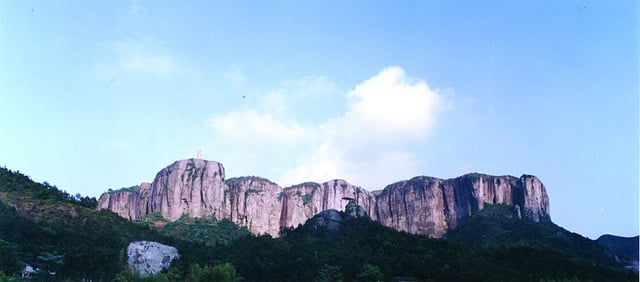“Vùng đất đế vương” Trung Hoa nào phải chôn vàng trấn yểm? - Ảnh 3.