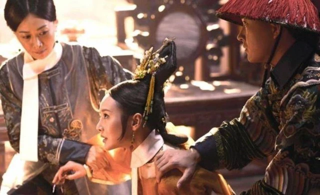 Hoàng đế sẽ xử trí phi tần &quot;cắm sừng&quot; mình ra sao? Đày vào lãnh cung là còn nhẹ - Ảnh 2.