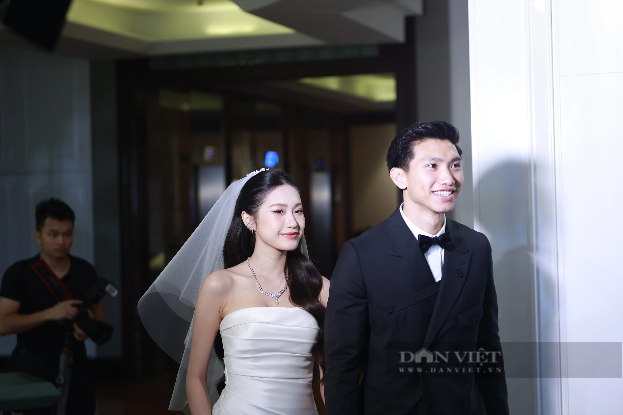 Nhan sắc xinh đẹp của Doãn Hải My trong ngày cưới - Ảnh 1.