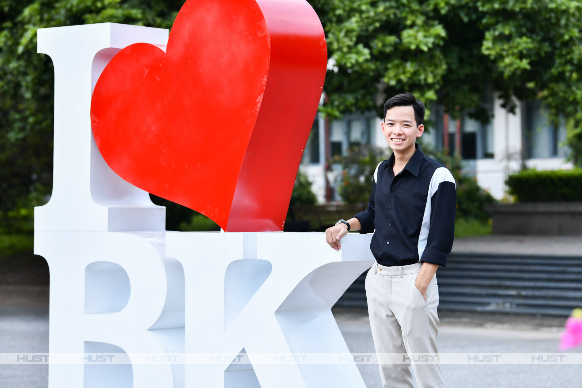 Thủ khoa tốt nghiệp xuất sắc Bách khoa Hà Nội bật mí lý do “bình thường hóa sự nỗ lực” - Ảnh 5.