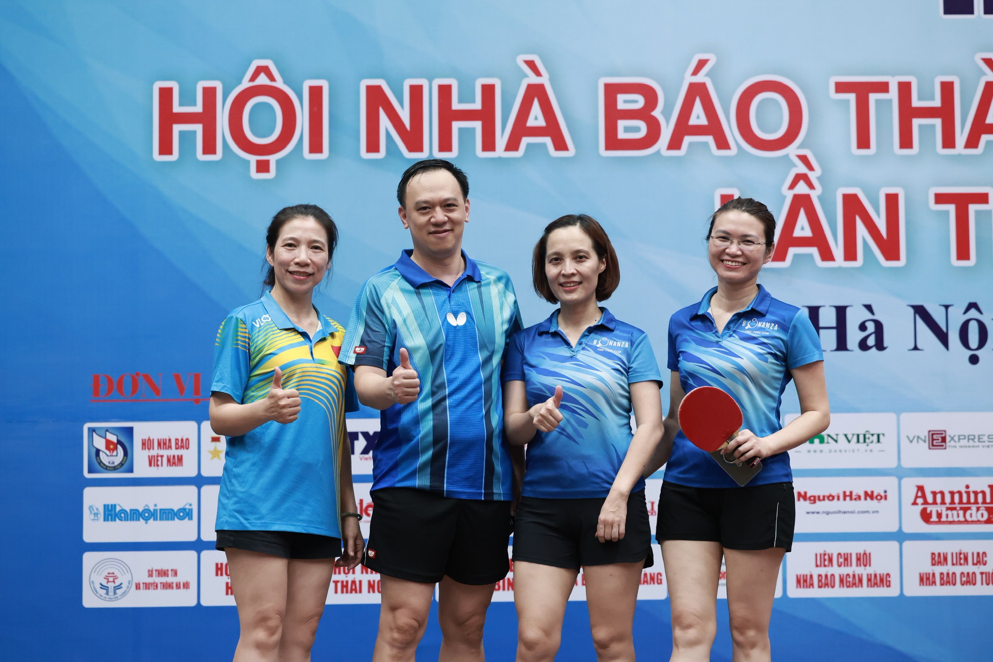Những hình ảnh đẹp môn bóng bàn tại Hội khỏe Hội Nhà báo TP.Hà Nội mở rộng lần thứ 28 năm 2023 - Ảnh 8.