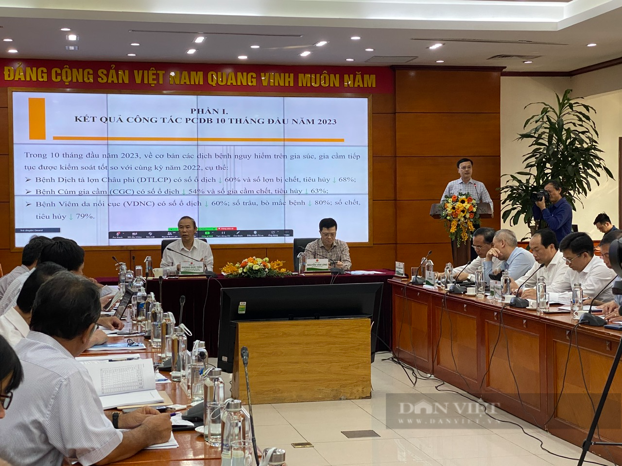 Nguy cơ tái phát rất cao, chủ nuôi lợn vẫn e dè tiêm phòng vaccine dịch tả lợn châu Phi - Ảnh 1.