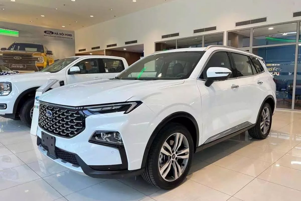 Bất ngờ khấu hao Mazda CX-5 và Ford Territory sau 1 năm lăn bánh tại Việt Nam- Ảnh 2.