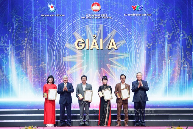 Tối nay trao Giải báo chí toàn quốc phòng, chống tham nhũng, tiêu cực lần thứ tư - Ảnh 3. Tối nay trao Giải báo chí toàn quốc phòng, chống tham nhũng, tiêu cực lần thứ tư - Ảnh 3.