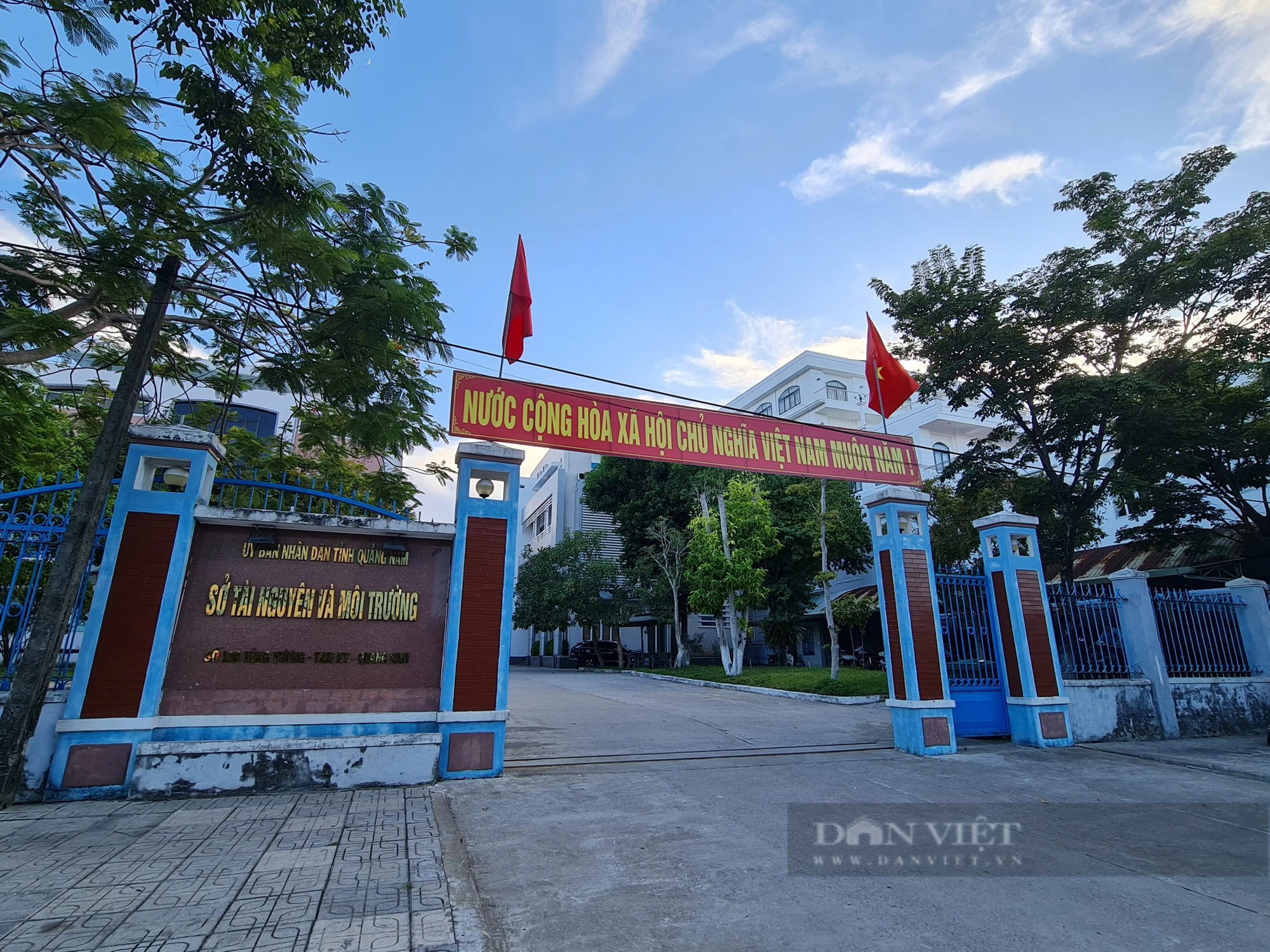 Vì sao Quảng Nam cử Phó Giám đốc phụ trách, điều hành Sở Tài nguyên Môi trường tỉnh? - Ảnh 1.
