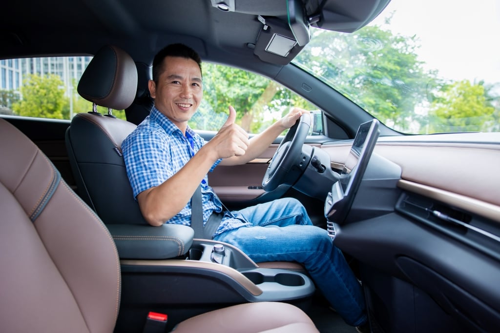“So găng” xe điện và xe hybrid: Chọn VinFast VF 6 hay Honda CR-V RS e:HEV? - Ảnh 3.