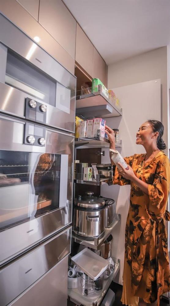 Tận mắt chiêm ngưỡng căn bếp nhà ca sĩ Đoan Trang đẹp đến từng centimet  - Ảnh 6.