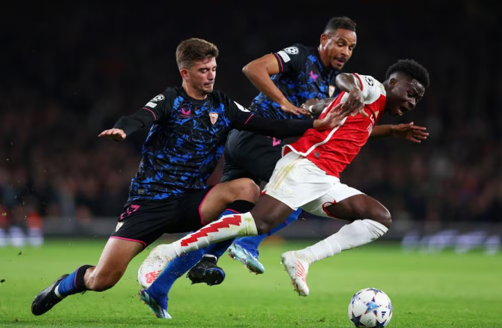 Arsenal tiệm cận vòng 1/8 Champions League, Declan Rice hết lời khen 2 đồng đội - Ảnh 1.