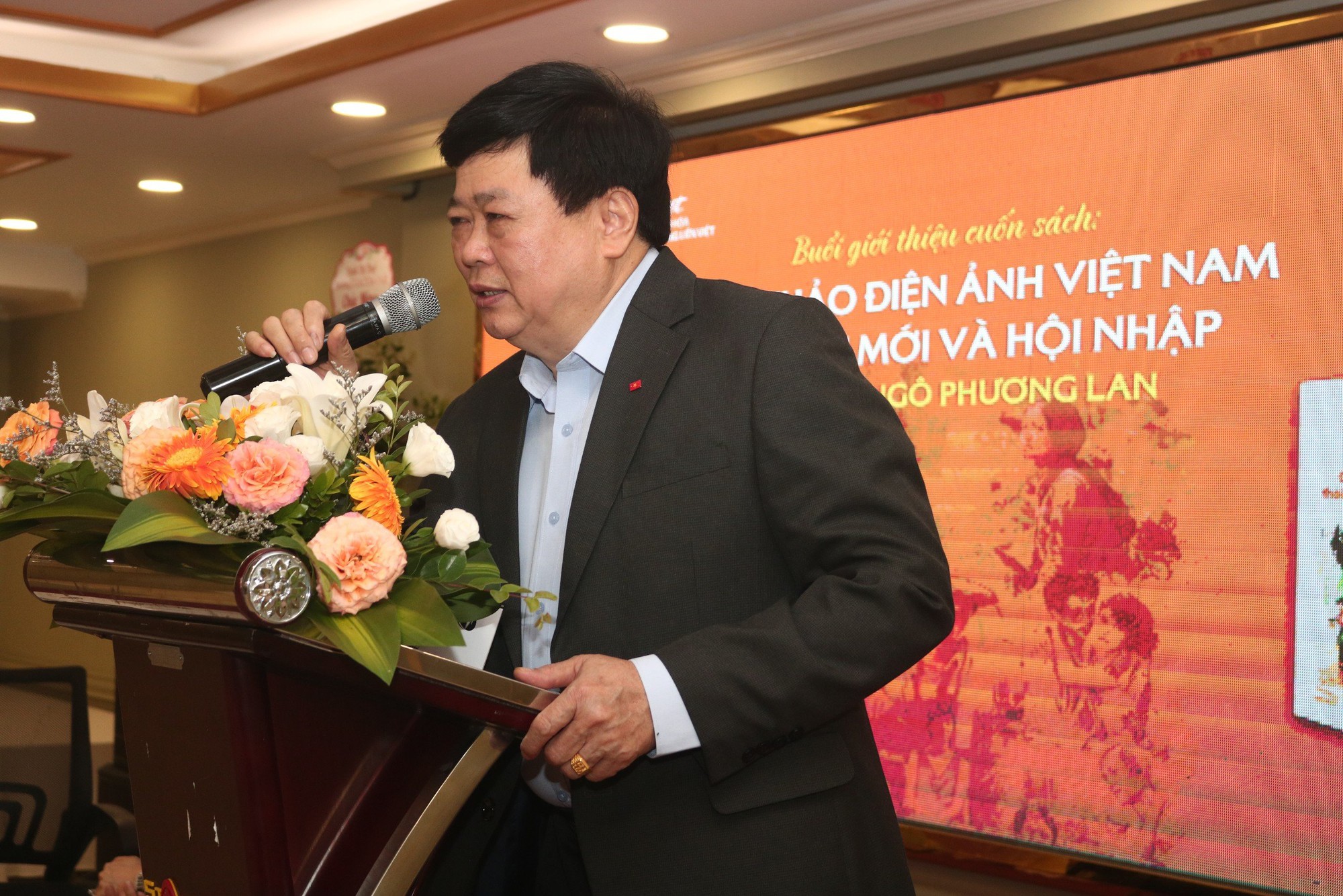 Diện mạo điện ảnh Việt Nam từ góc nhìn của người ở trong &quot;guồng quay&quot; điện ảnh 30 năm - Ảnh 1.