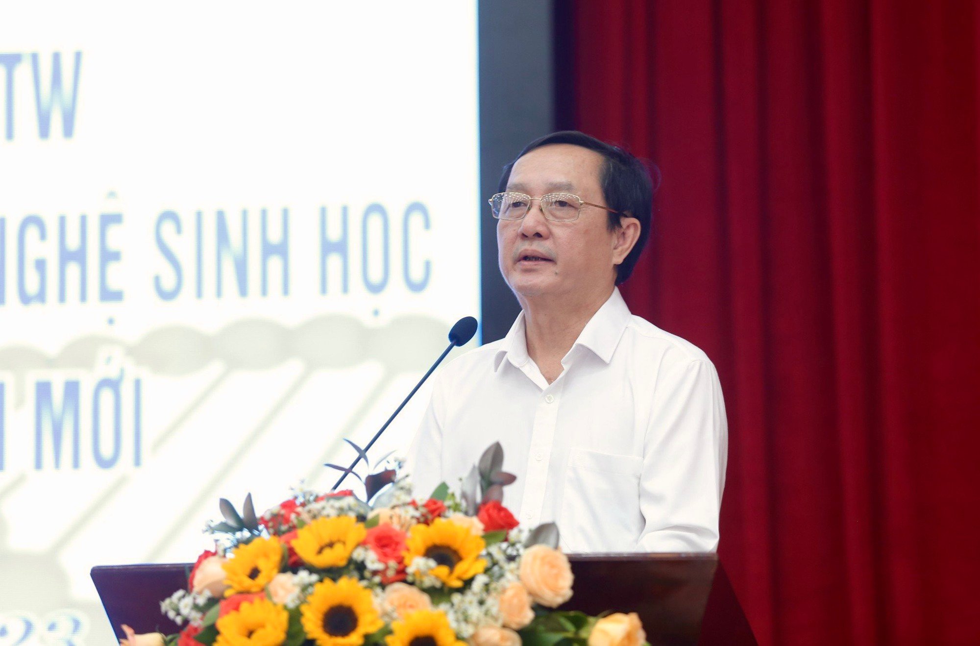 Phát triển và ứng dụng Công nghệ sinh học phục vụ phát triển bền vững đất nước trong tình hình mới - Ảnh 1.