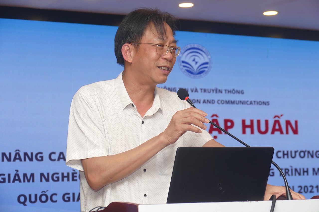 Giảm nghèo thông tin đặc biệt quan trọng đối với đồng bào dân tộc thiểu số và miền núi - Ảnh 1.