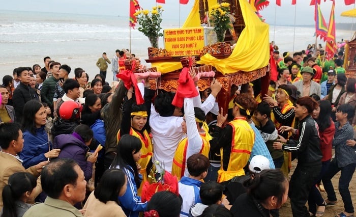 Tứ vị thánh nương là ai mà dân một vùng ở Nghệ An thờ ở một ngôi đền cổ hàng trăm năm qua? - Ảnh 6.