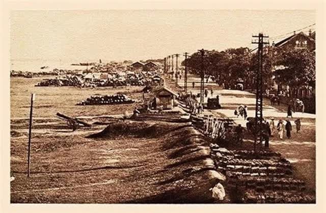 Người tiên phong đưa nhiếp ảnh về Việt Nam, tiến sĩ khai trương hiệu ảnh đầu tiên ở Hà Nội là ai? - Ảnh 3.