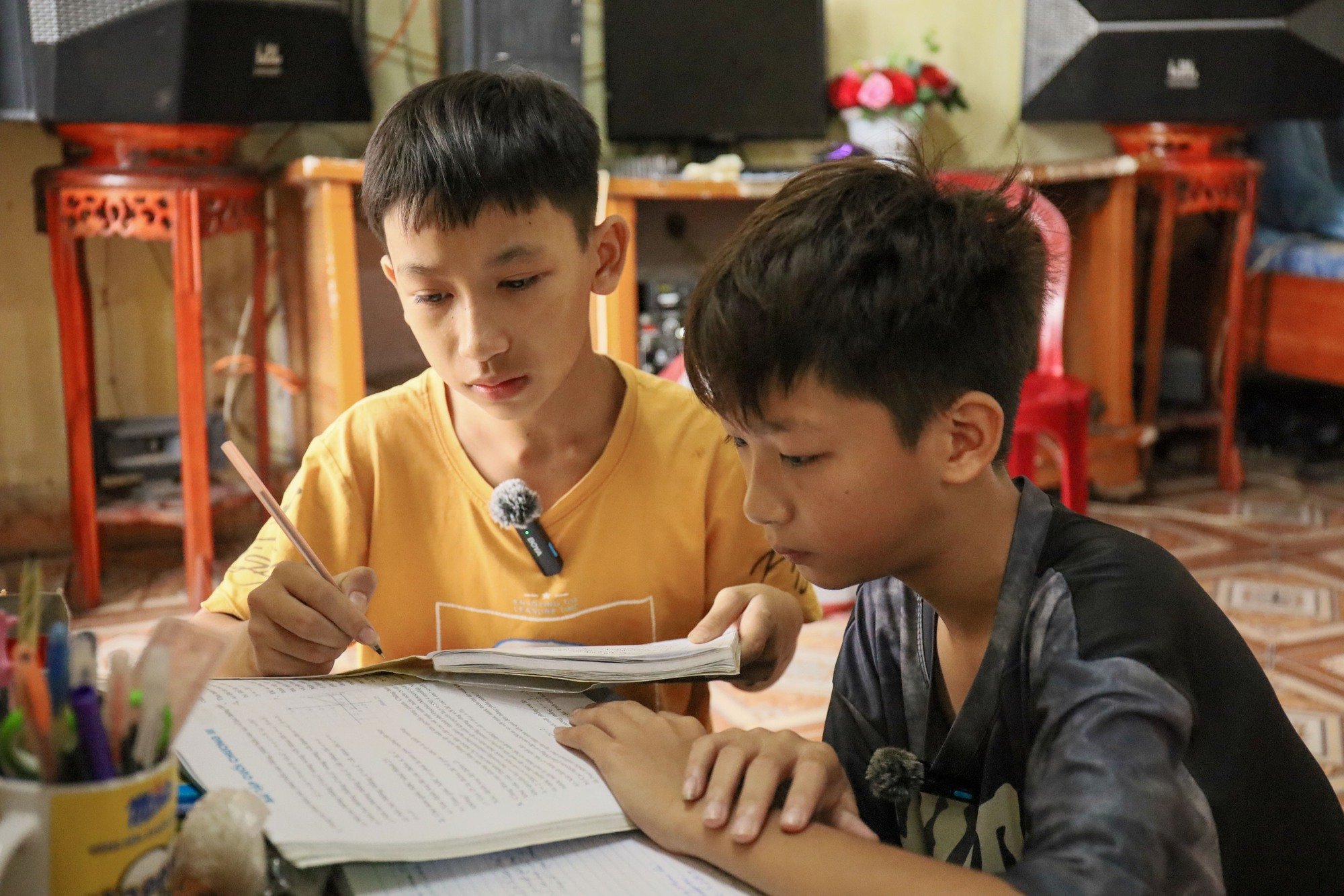 Những cảnh đời cơ cực: “Ốc không mang nổi mình ốc lại mang cọc cho rêu&quot; (Bài 1)  - Ảnh 7.