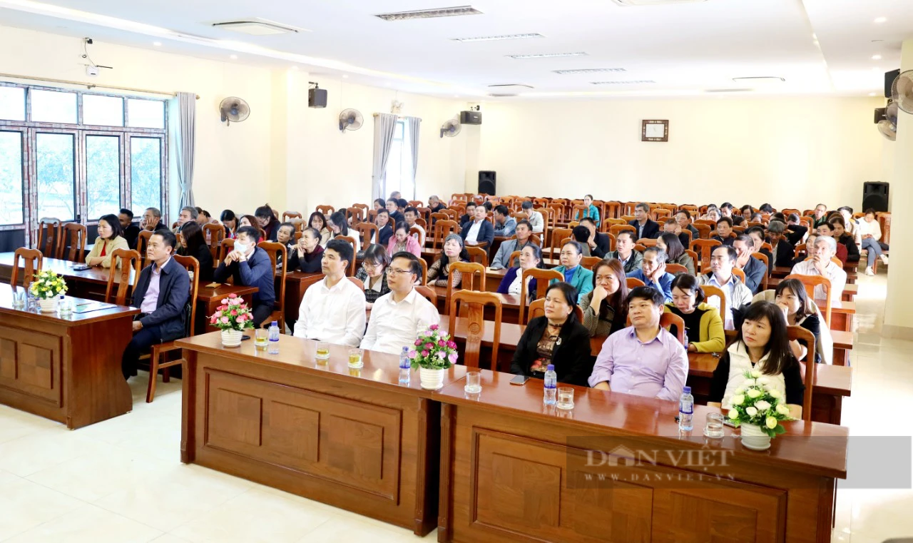 Ninh Bình: Hội viên nông dân được hướng dẫn cách xử lý rác thải hữu cơ hiệu quả - Ảnh 1.