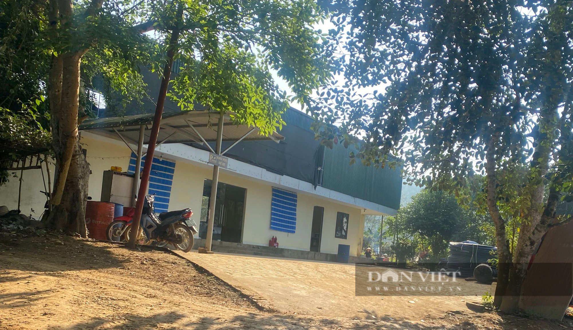 Hòa Bình: Người dân lo lắng khi nguồn nước sinh hoạt lấy từ đồi Chè vẩn đục - Ảnh 6.