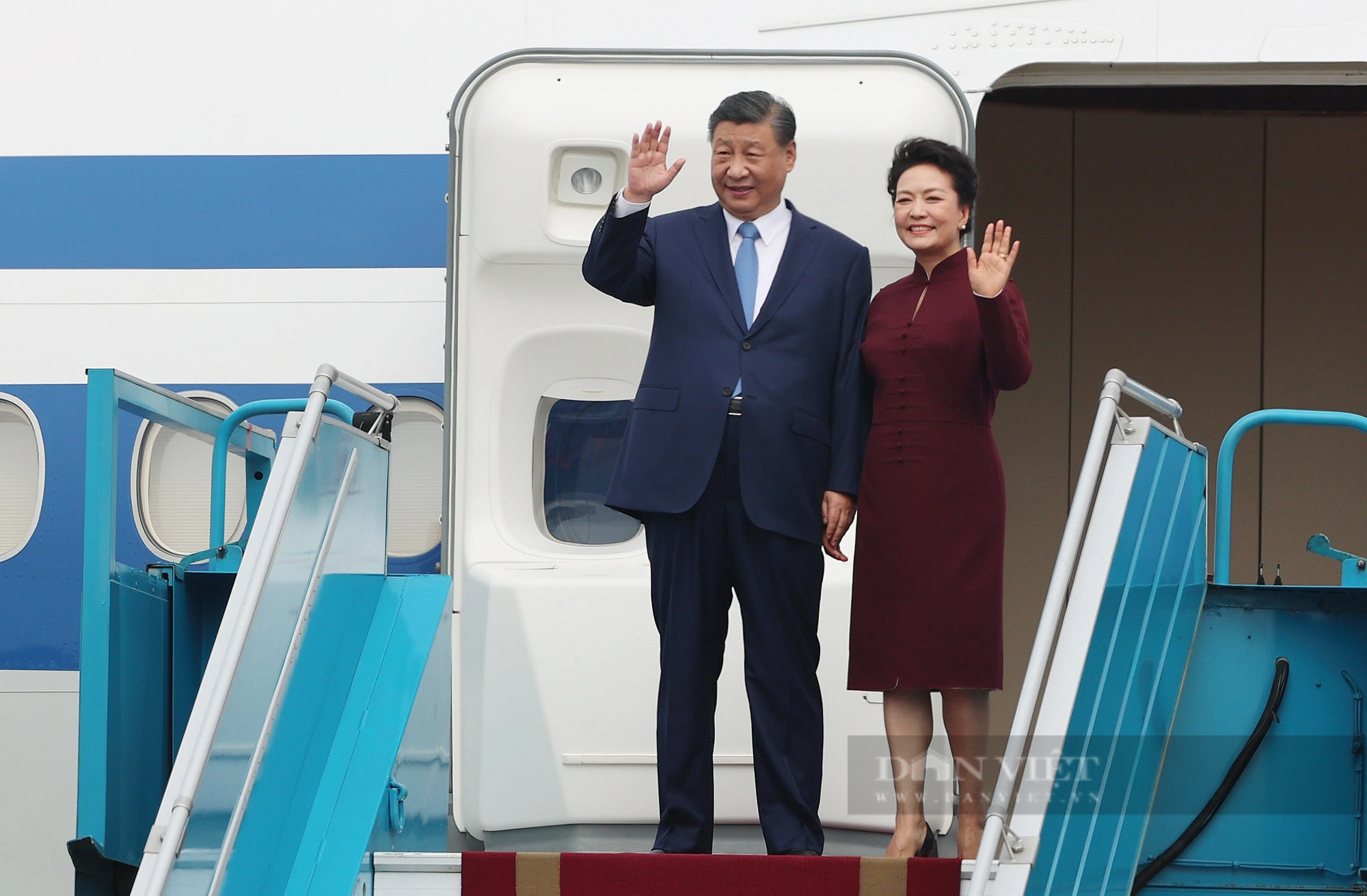 &quot;Bông hồng thép&quot; bảo vệ, theo sát Phu nhân Bành Lệ Viện của đội cảnh vệ là ai? - Ảnh 1.