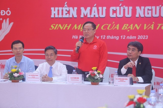 &quot;Tôi đã sống nhờ những giọt máu tình nguyện của cộng đồng&quot; - Ảnh 2.