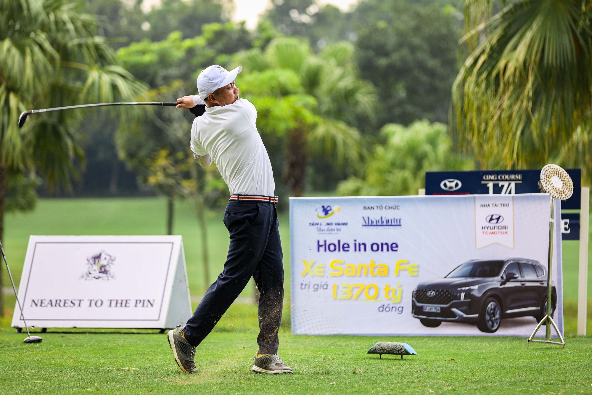 Giải golf từ thiện &quot;Tấm lòng vàng Nhà đầu tư&quot; lần thứ 2: 144 golfer tranh tài - Ảnh 1.