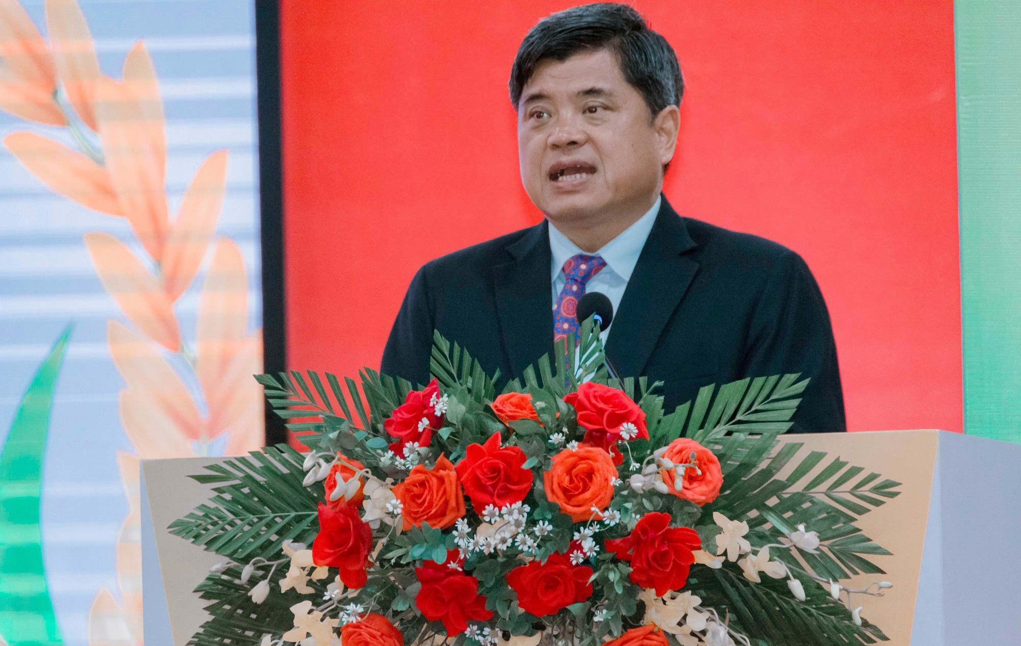 Xuất khẩu gạo của Việt Nam trong năm 2024 khả quan theo dự báo - Ảnh 1.