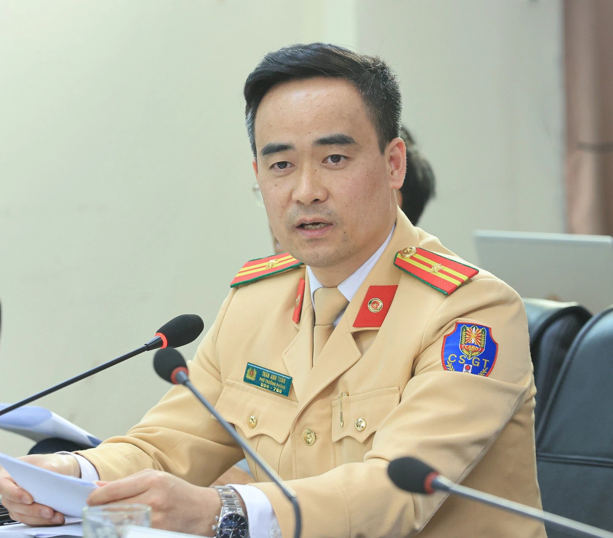 Xe hợp đồng trá hình nở rộ, cơ quan quản lý kêu khó xử lý - Ảnh 2.