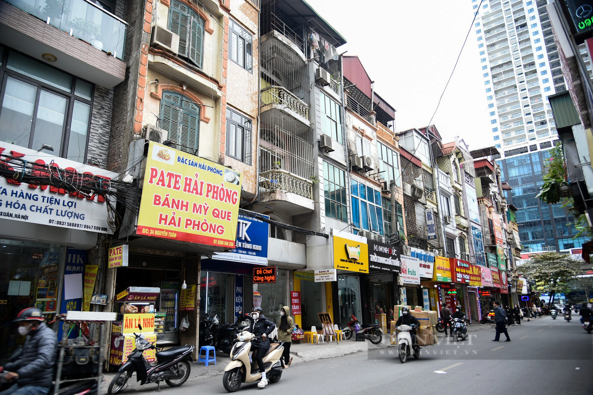 Hiện trạng tuyến đường ở Hà Nội sắp được chi 400 tỷ đồng để mở rộng - Ảnh 11.
