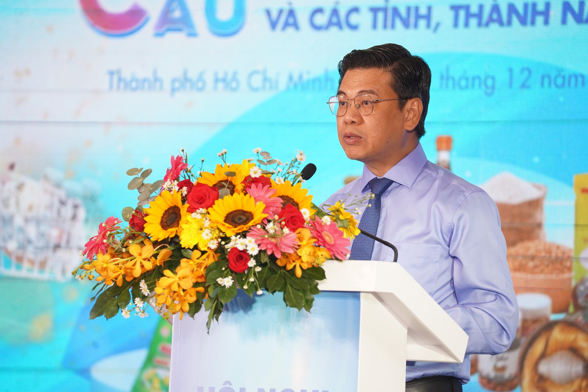 PCT UBND TP.HCM: Cần xây dựng bộ quy tắc ứng xử chung đối với nhà cung cấp vi phạm - Ảnh 1.