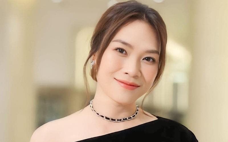Người dân và du khách háo hức chờ ca sĩ Mỹ Tâm biểu diễn bên bờ biển Phan Thiết vào tối 27/12- Ảnh 3.