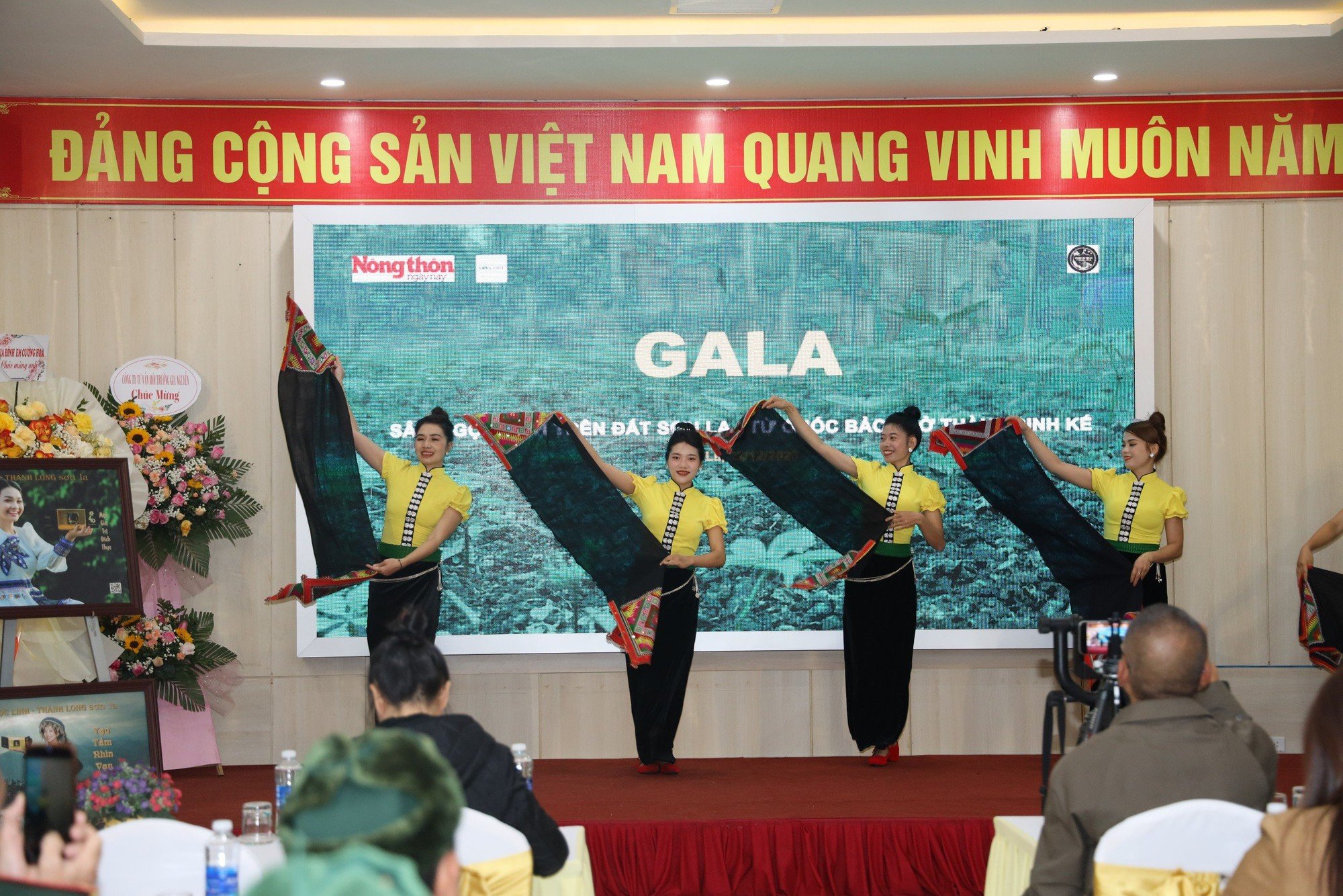  Gala "Sâm Ngọc Linh trên đất Sơn La - Từ Quốc bảo trở thành sinh kế"- Ảnh 1.