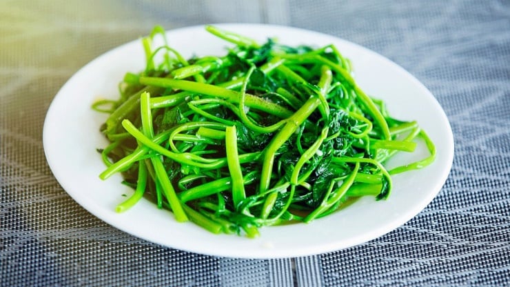 Loại rau ở Việt Nam rẻ bèo, ở Mỹ giá gấp hàng chục lần, có nơi cấm trồng - Ảnh 1. Loại rau ở Việt Nam rẻ bèo, ở Mỹ giá gấp hàng chục lần, có nơi cấm trồng - Ảnh 1.