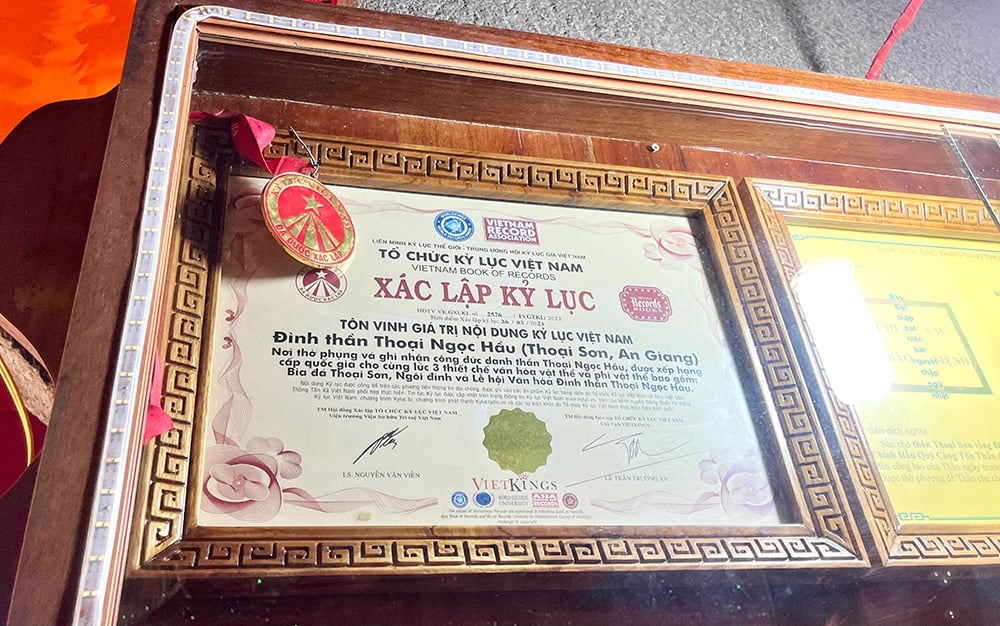 Một cái đình cổ ở An Giang thờ danh thần vương triều Nguyễn có cây cổ thụ cao vút hơn 200 năm tuổi - Ảnh 9.