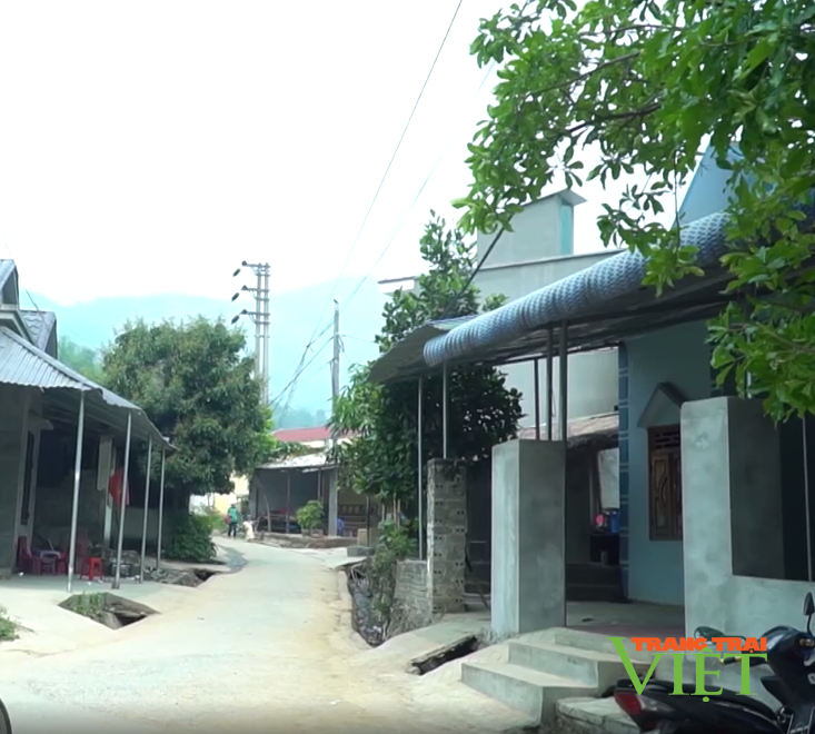 Lai Châu: Nông dân xã Bản Lang chung tay bảo vệ môi trường - Ảnh 2. Lai Châu: Nông dân xã Bản Lang chung tay bảo vệ môi trường - Ảnh 2.