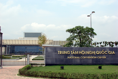Thông tin mới nhất vụ &quot;đánh bạc trá hình&quot; ở Trung tâm Hội nghị Quốc gia  - Ảnh 1.