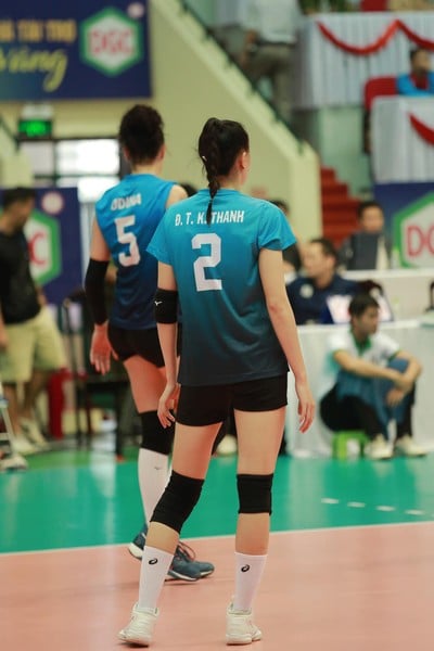 Vẻ đẹp hoa khôi bóng chuyền Việt Nam vừa giải nghệ ở tuổi 24 khiến  nhiều người tiếc nuối- Ảnh 3.
