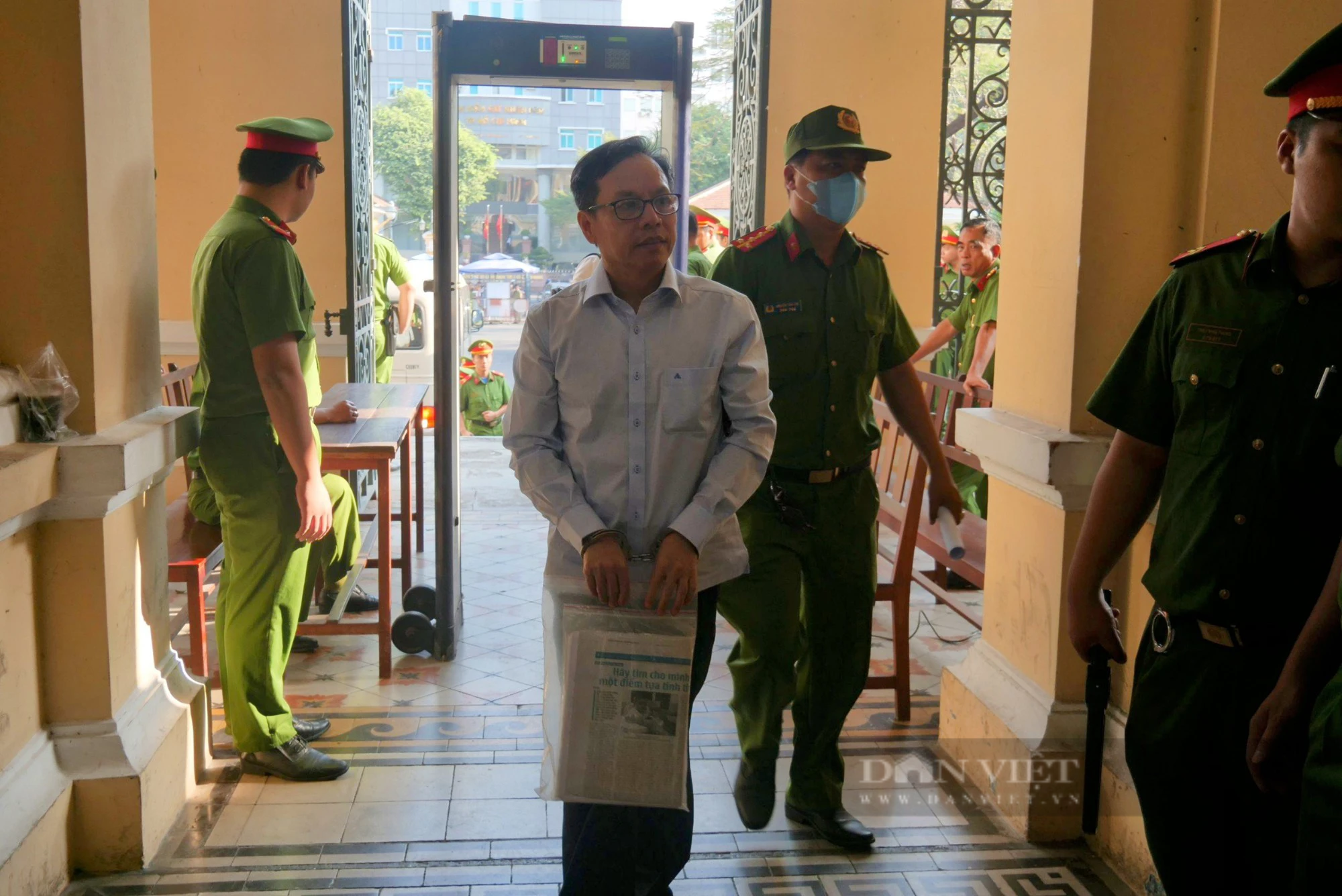  Cựu Chủ tịch Saigon Co.op Diệp Dũng: Mốn tạo thêm lợi nhuận cho cơ quan  - Ảnh 1.
