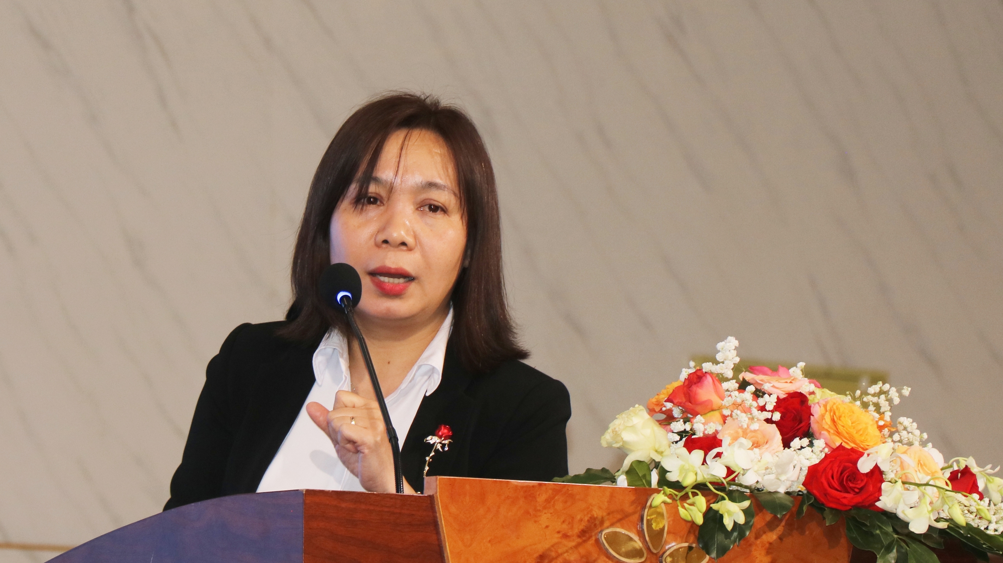 Việt Nam nhập khẩu thuốc bảo vệ thực vật sinh học nhiều nhất từ Trung Quốc - Ảnh 1.