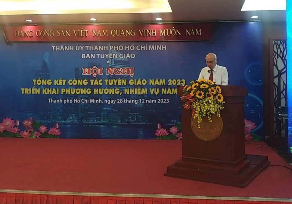 Ngành tuyên giáo TP.HCM: Tăng cường quản lý để phóng viên hoạt động đúng tôn chỉ, mục đích - Ảnh 1.