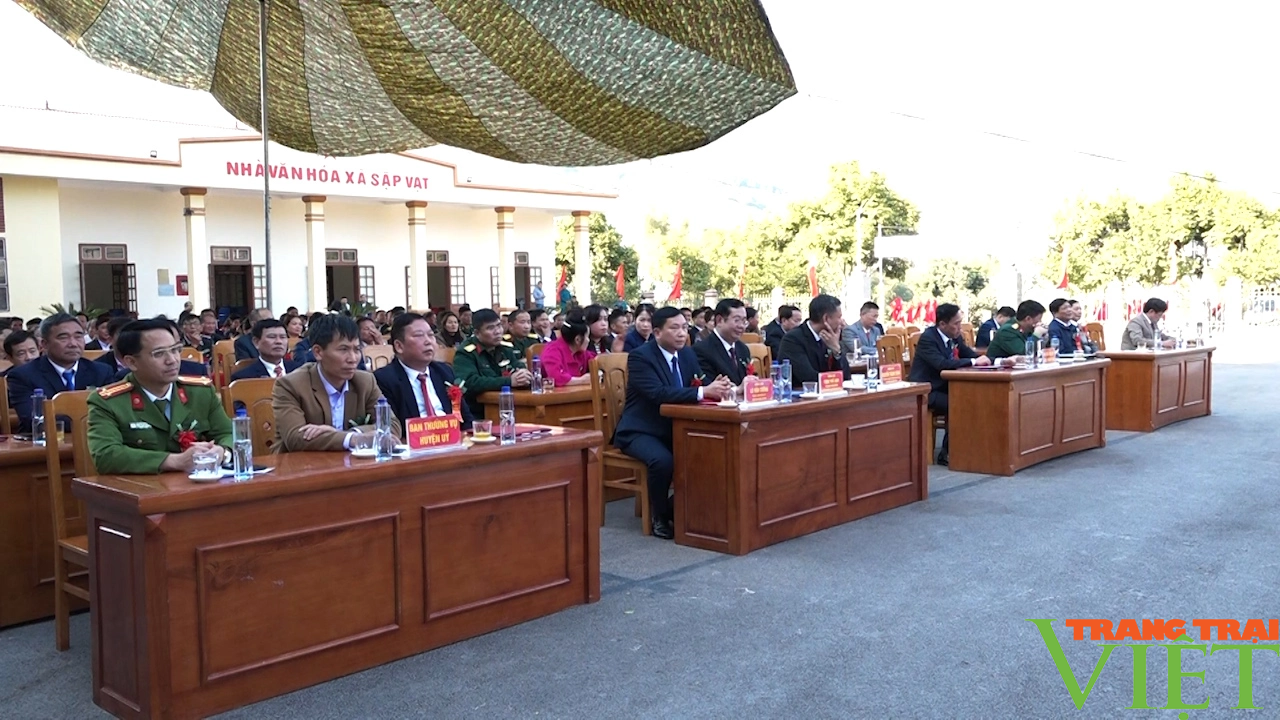 Sặp Vạt đạt chuẩn nông thôn mới - Ảnh 4. Sặp Vạt đạt chuẩn nông thôn mới - Ảnh 4.