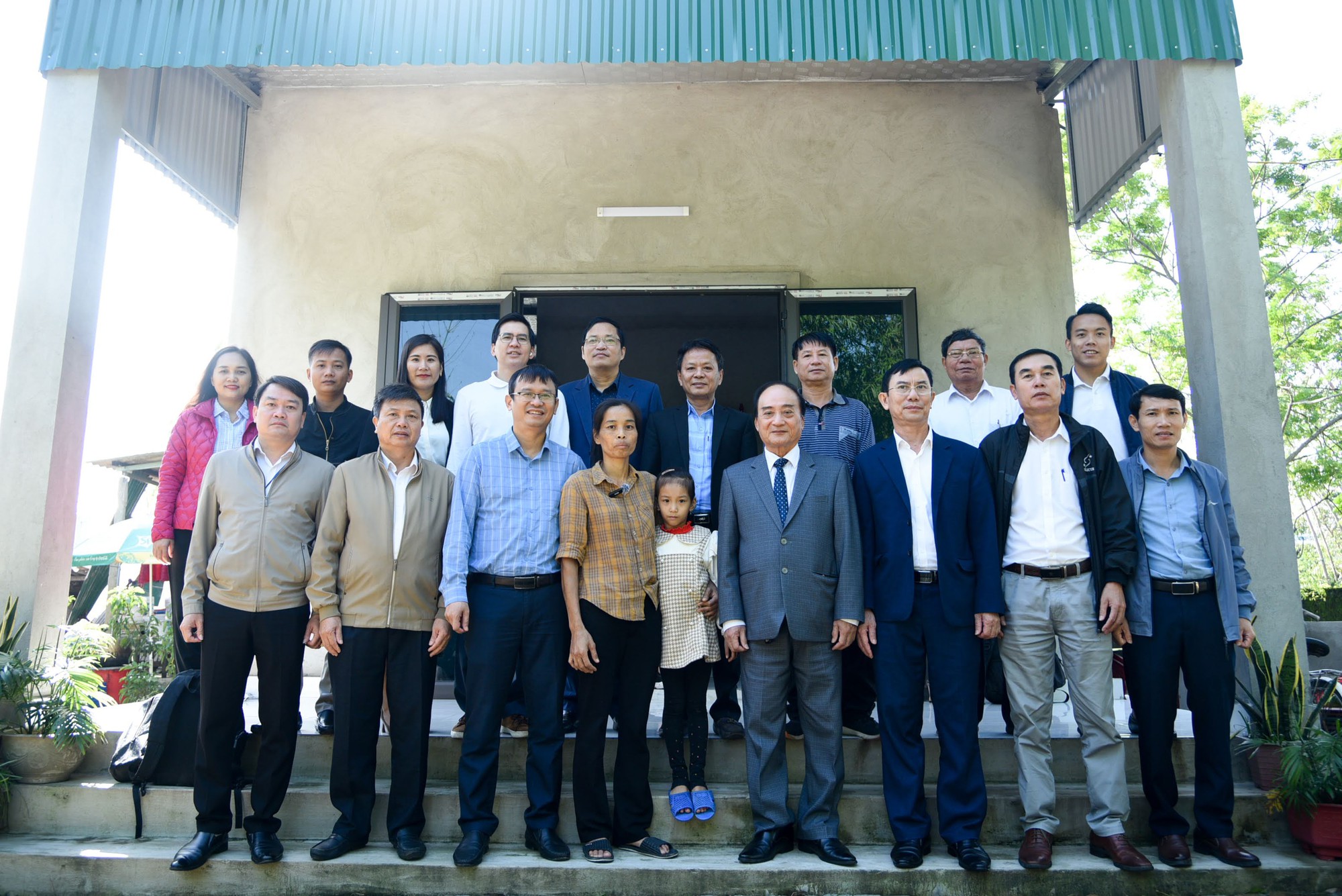 “Mẹ con tôi đã được sống những ngày như mơ&quot;  - Ảnh 2.