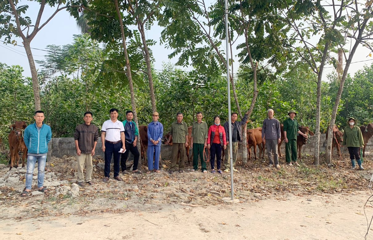 Huyện miền núi của Thái Nguyên phấn đấu về đích Nông thôn mới năm 2024, giảm tỷ lệ hộ nghèo dưới 3,4% năm 2025 - Ảnh 3.
