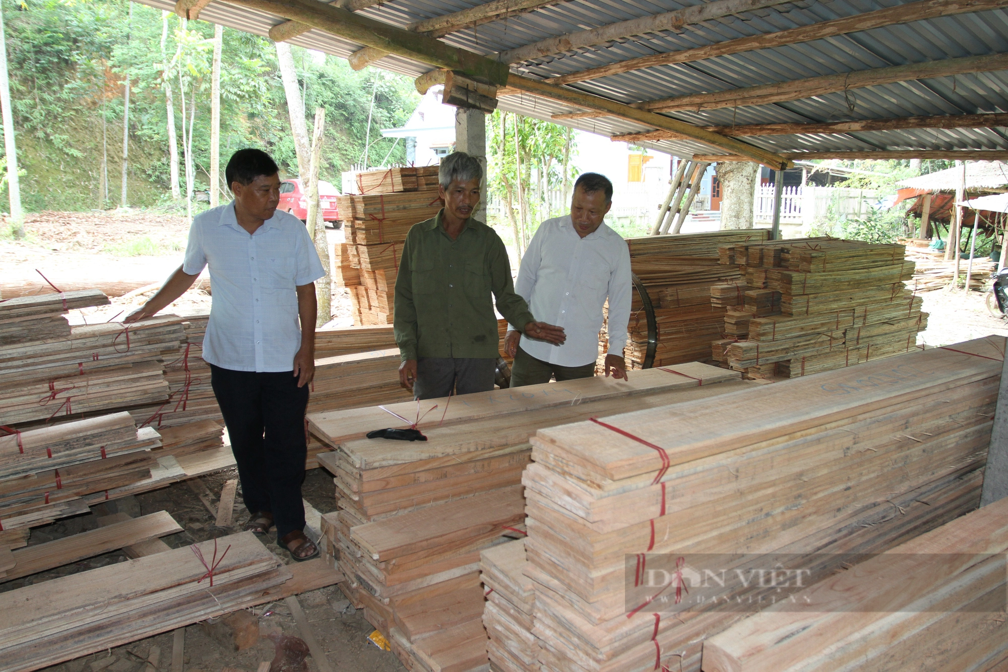 Huyện miền núi của Thái Nguyên phấn đấu về đích Nông thôn mới năm 2024, giảm tỷ lệ hộ nghèo dưới 3,4% năm 2025 - Ảnh 4.