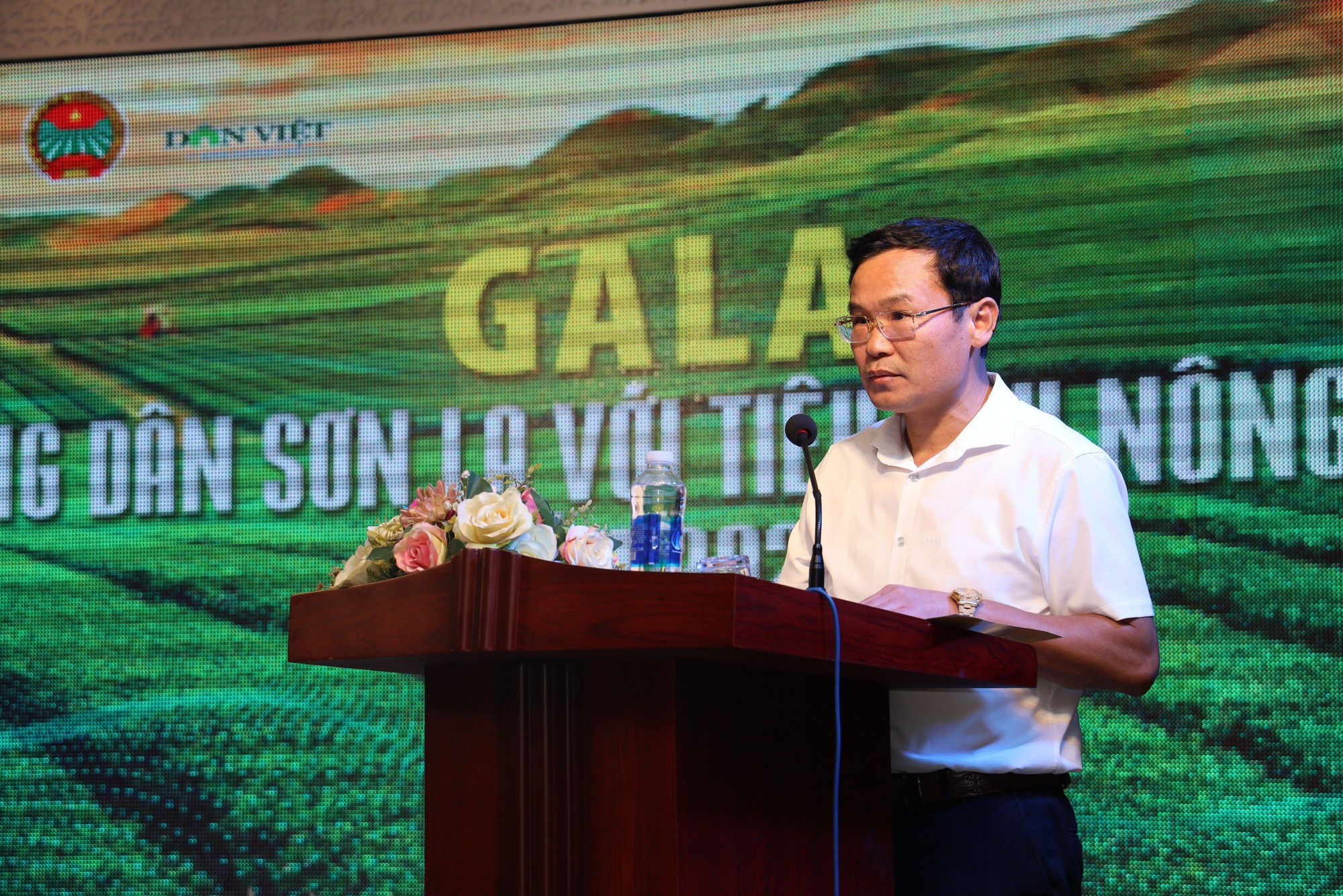 Hội Nông dân Sơn La đẩy mạnh tiêu thụ nông sản - Ảnh 4. Hội Nông dân Sơn La đẩy mạnh tiêu thụ nông sản - Ảnh 4.