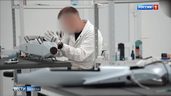 UAV tự sát Lancet tập kích mục tiêu xa chưa từng thấy ở Đông Âu - Ảnh 5.